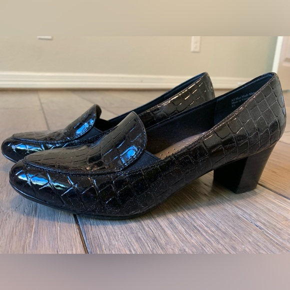Abella Shoes - Abella Black Faux Alligator Comfort Shoes Pumps Size 8.5